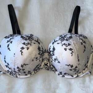 Victoria’s Secret Dream Angels Push Up Bra